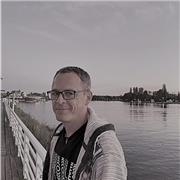 Professeur russe, roumaine, anglais